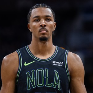 kaiyun-香的一批！墨菲半场攻防在线 7中5&amp;罚球6中6砍下17分3断