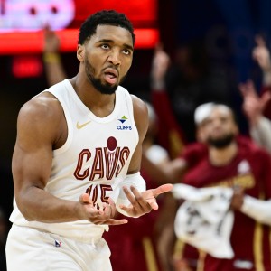 开云体育-米切尔15次单节20+独享历史第7！前7三位13号秀科比&amp;布克&amp;米切尔